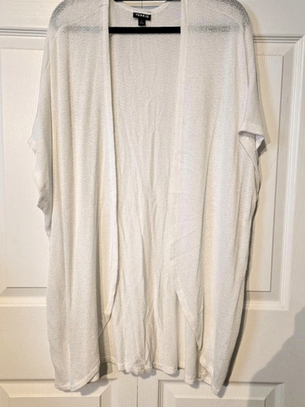 TORRID White Knit Cardigan Size 2
